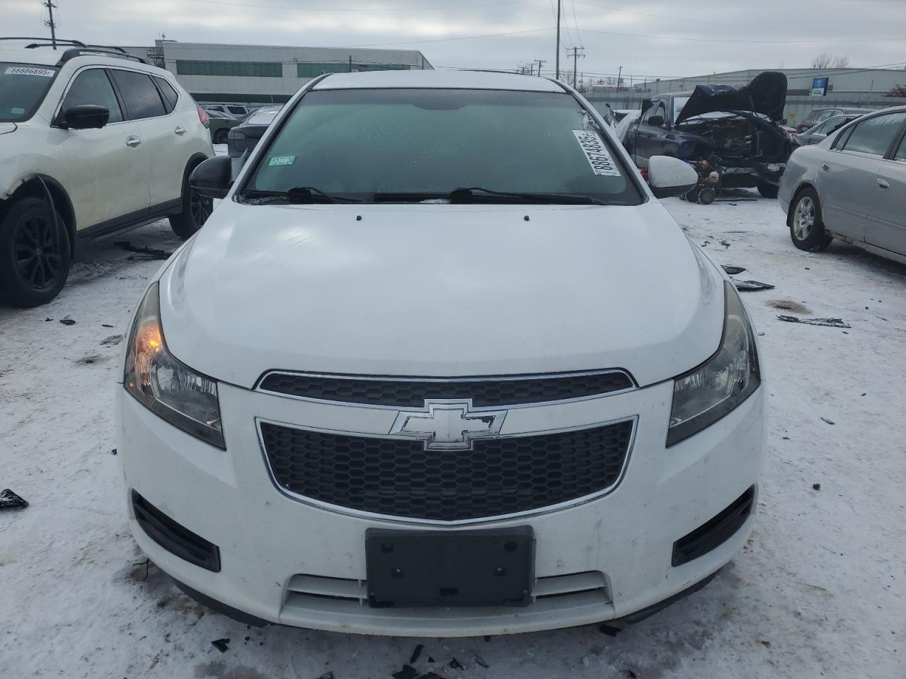 2014 Chevrolet Cruze - Image 5