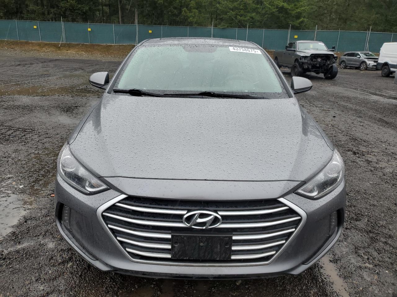 2018 Hyundai Elantra - Image 5