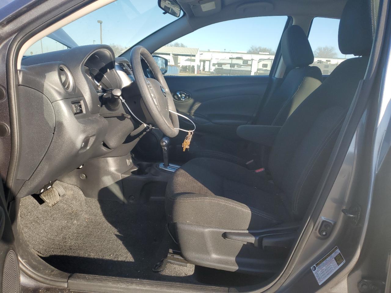 2019 Nissan Versa - Image 7
