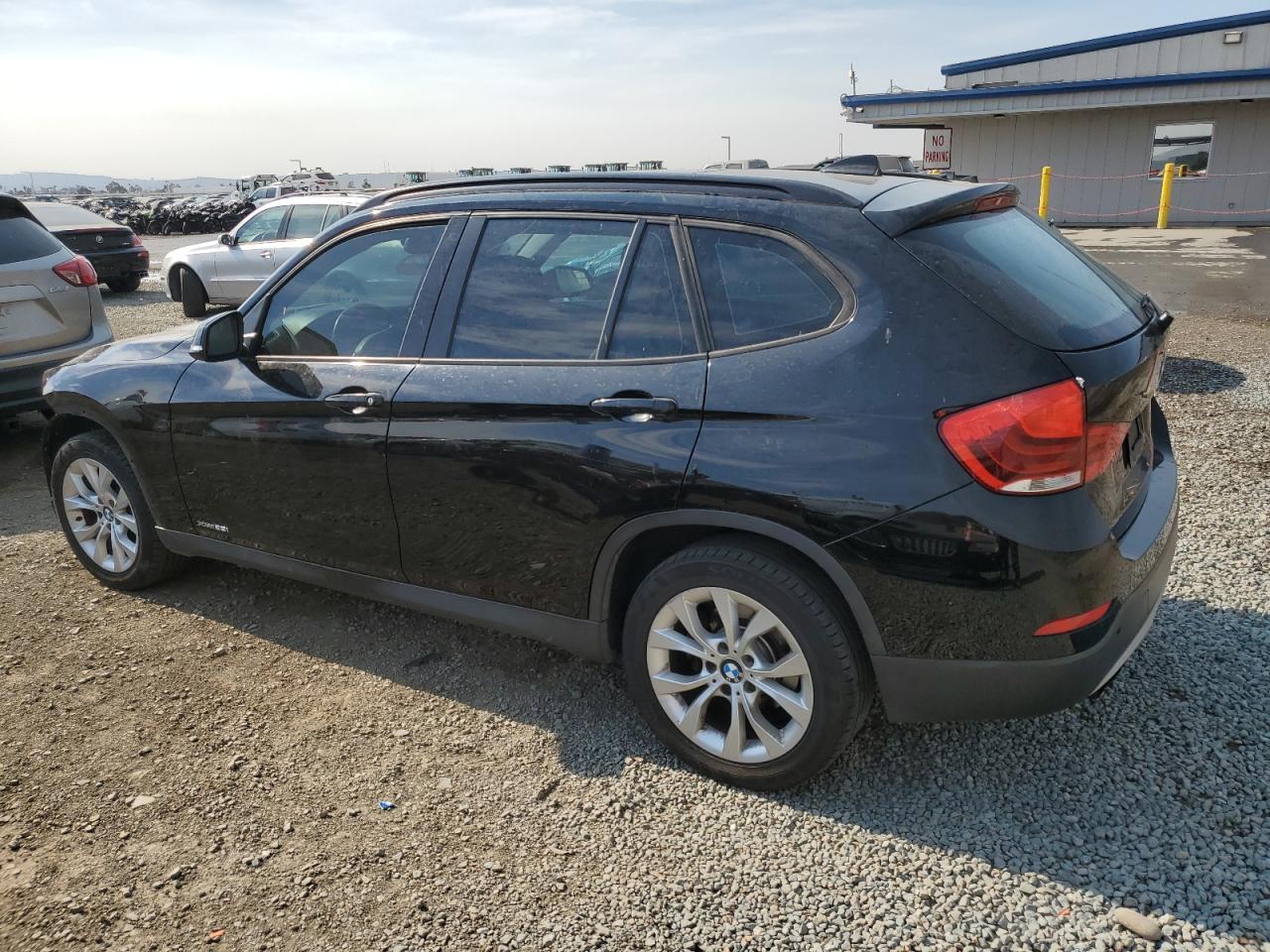 2014 BMW X1 - Image 2