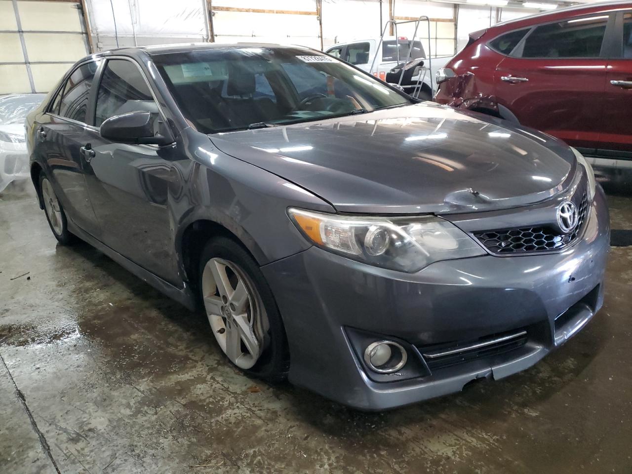2013 Toyota Camry - Image 4