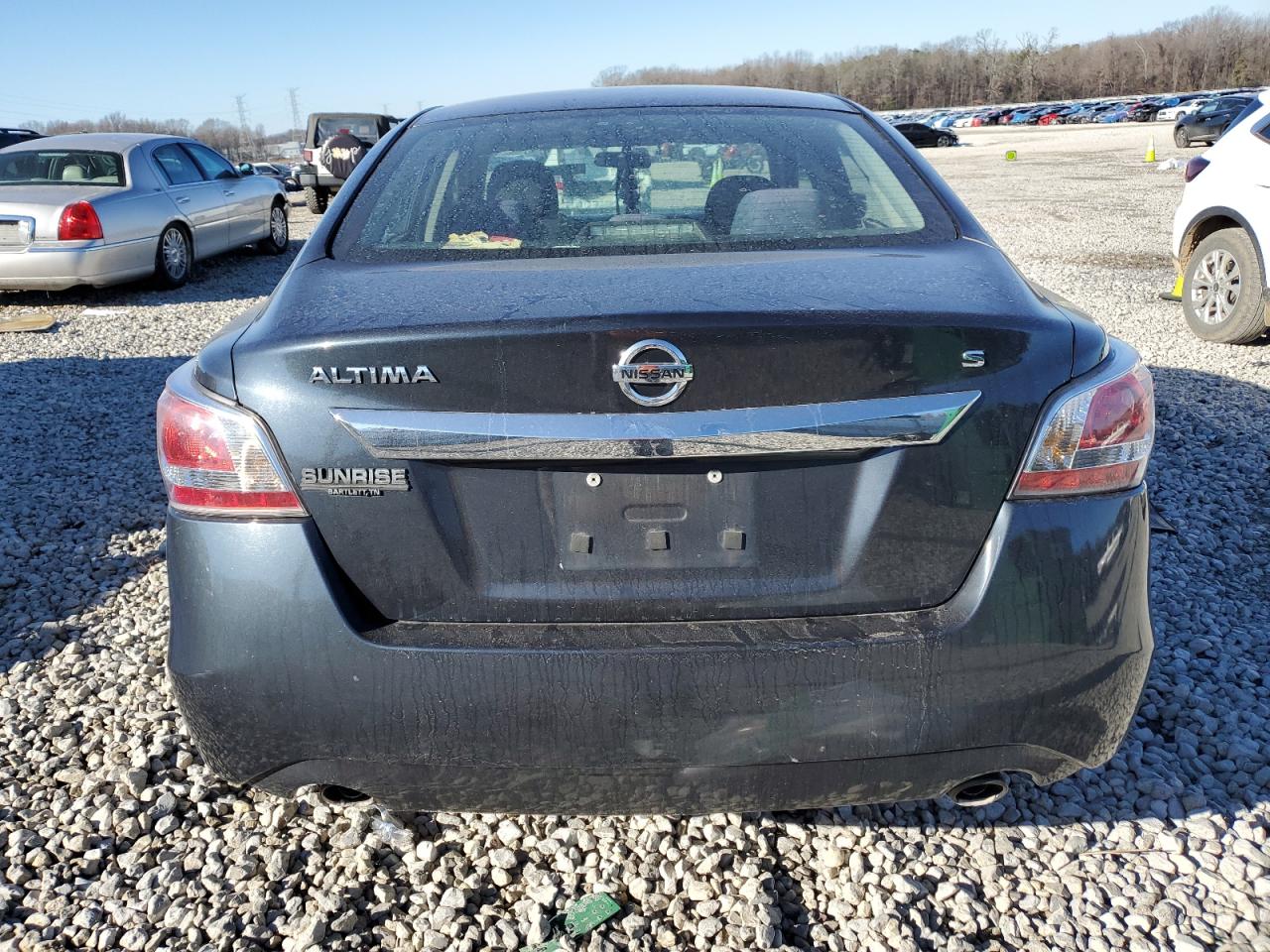 2015 Nissan Altima - Image 6