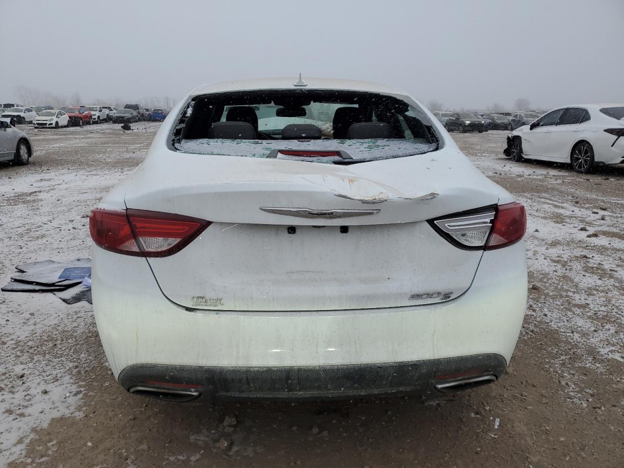 2015 Chrysler 200 - Image 6