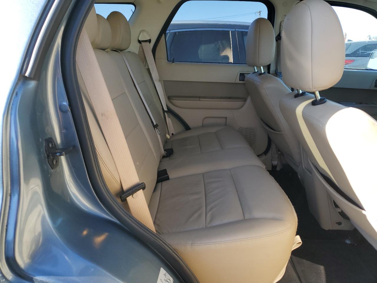 2012 Ford Escape - Image 11