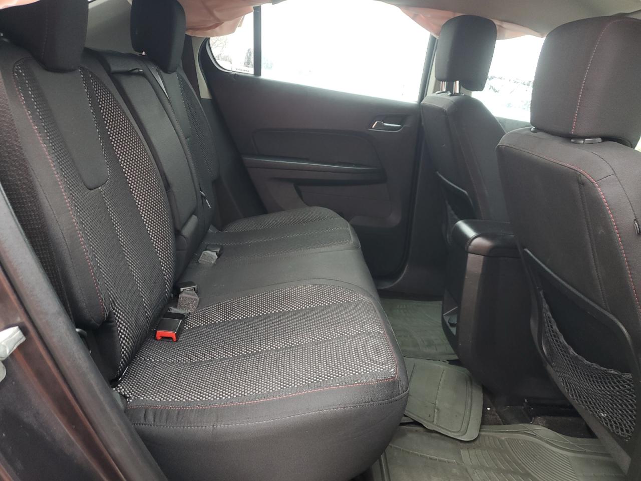 2015 Chevrolet Equinox - Image 12