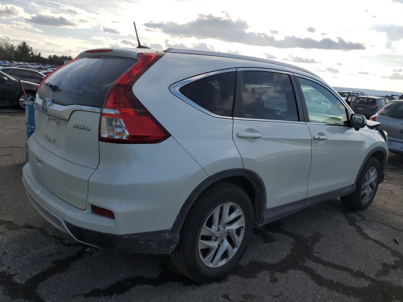 2015 Honda CR-V - Image 3