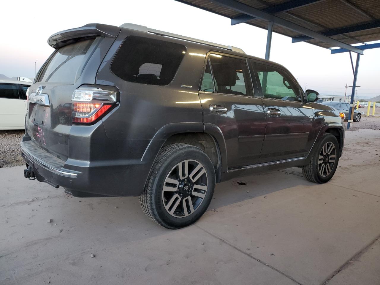 2017 Toyota 4Runner - Image 3