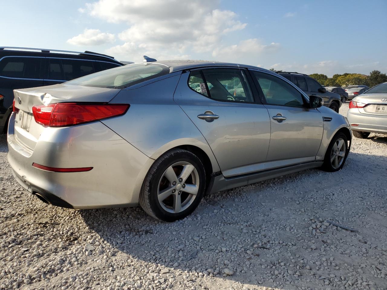 VIN 5XXGM4A75FG392955 2015 KIA OPTIMA no.3