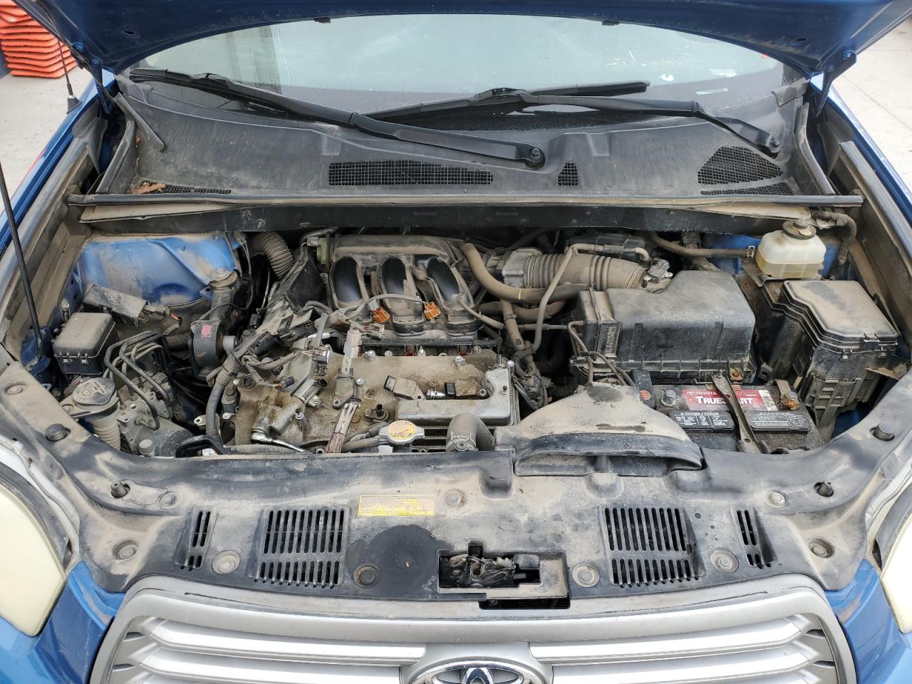 2009 Toyota Highlander - Image 11