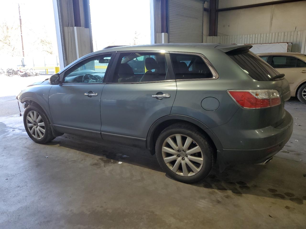 2010 Mazda CX-9 - Image 2