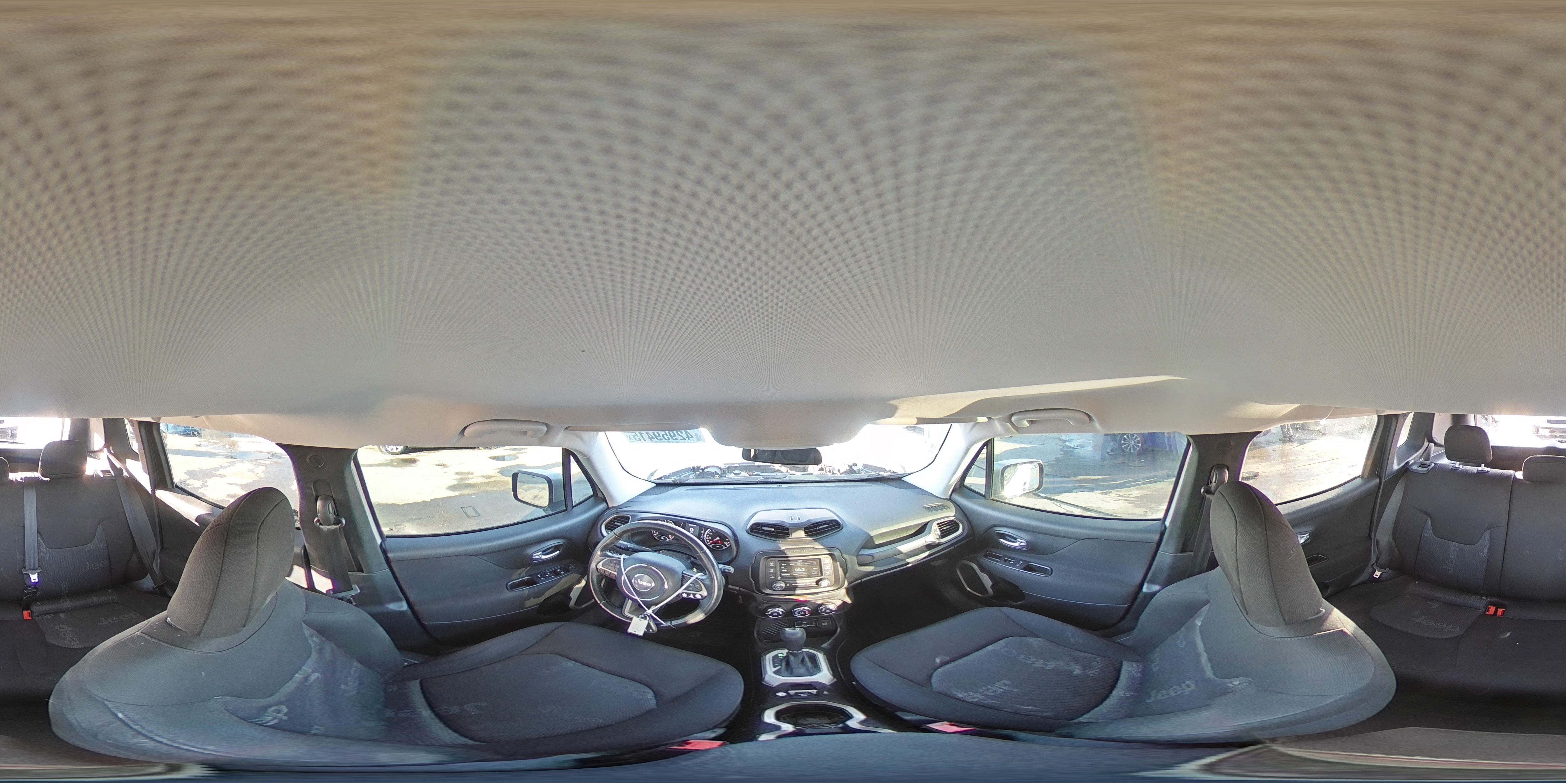2017 Jeep Renegade - Image 15