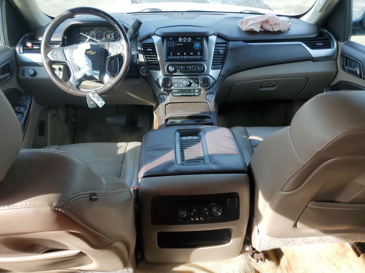 2015 Chevrolet Suburban - Image 8