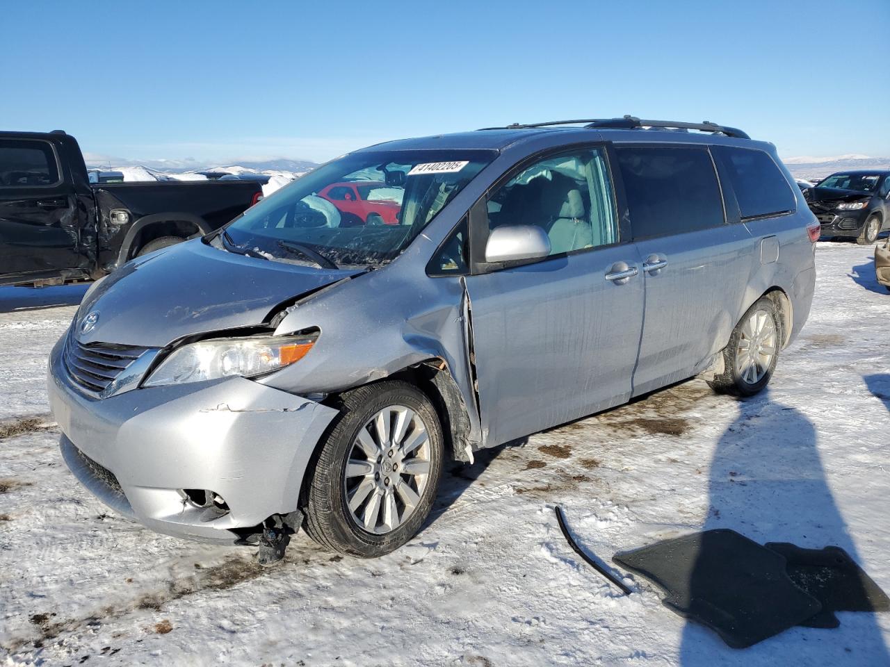 2017 Toyota Sienna Xle იყიდება Helena-ში, MT - Front End