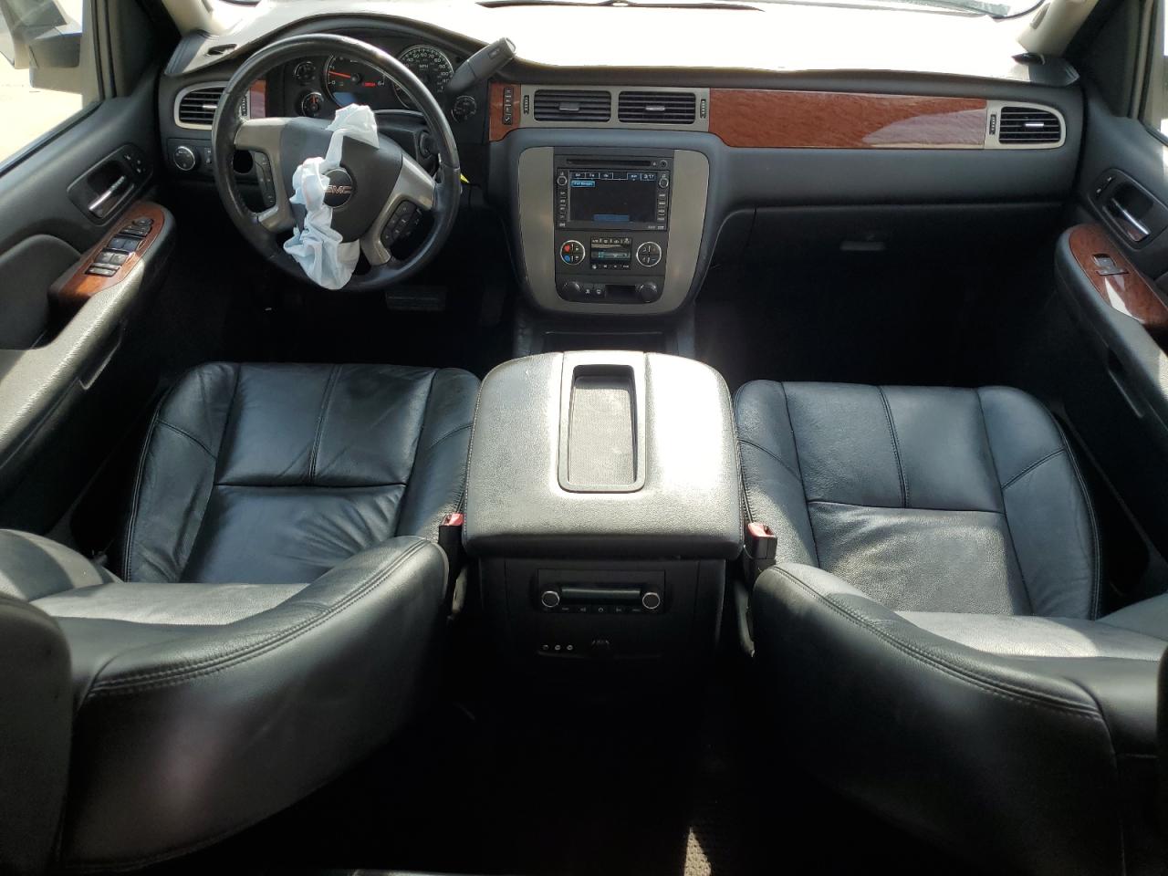 2008 GMC Sierra - Image 8
