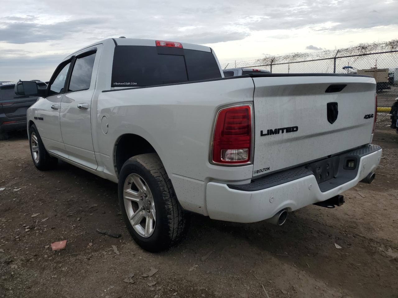 2015 RAM 1500 - Image 2