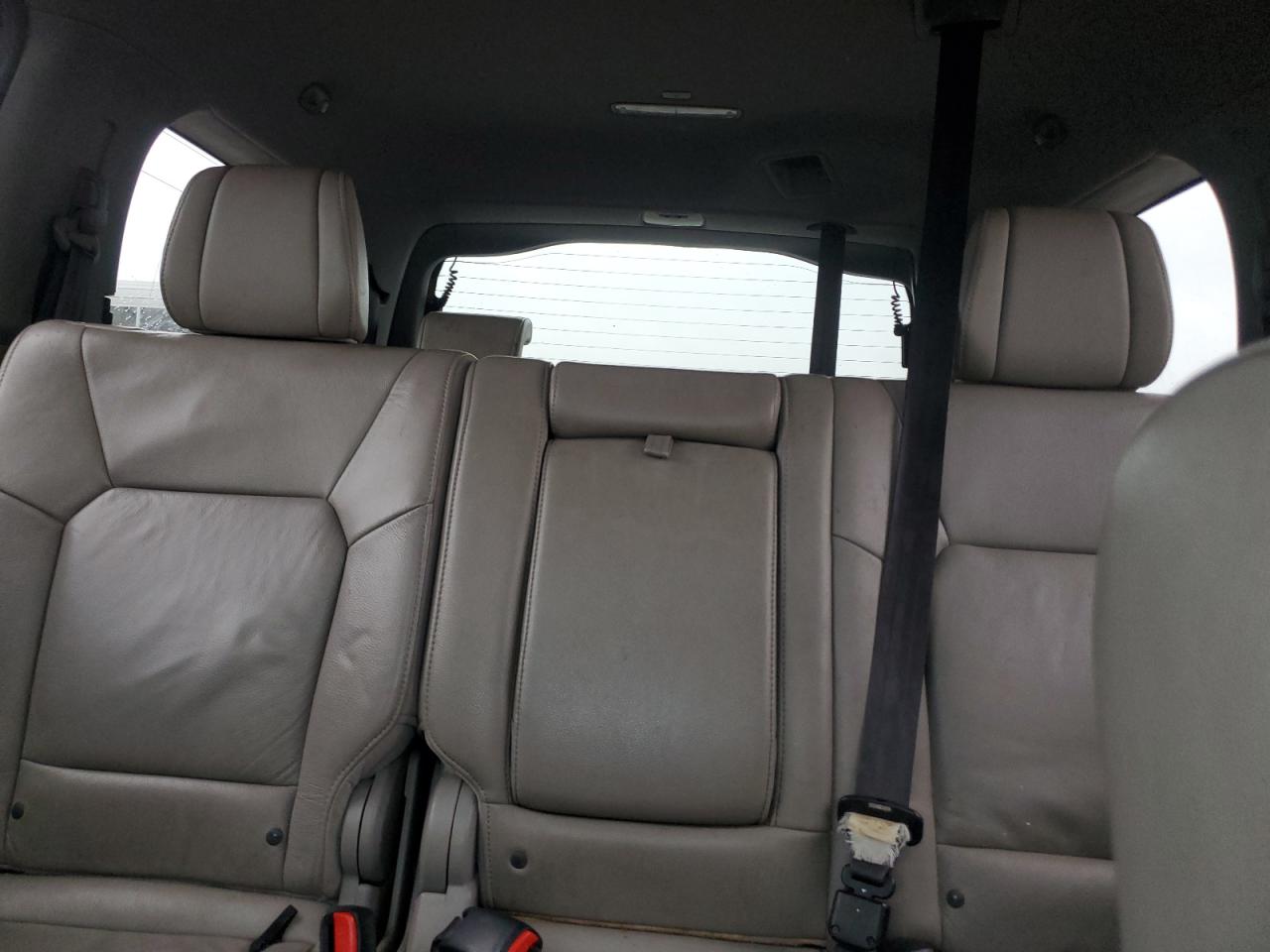 2012 Honda Pilot - Image 10