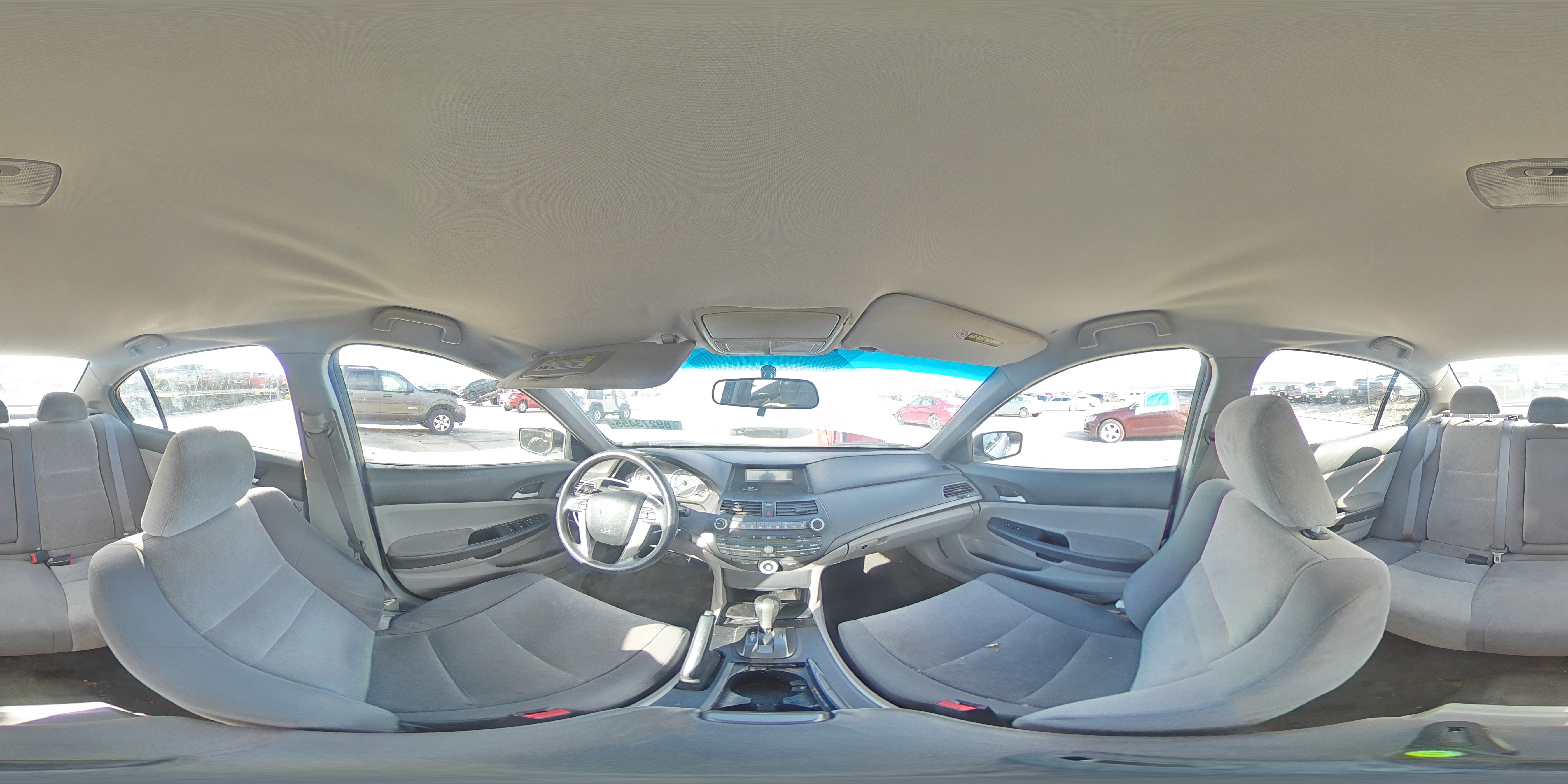 2010 Honda Accord - Image 13