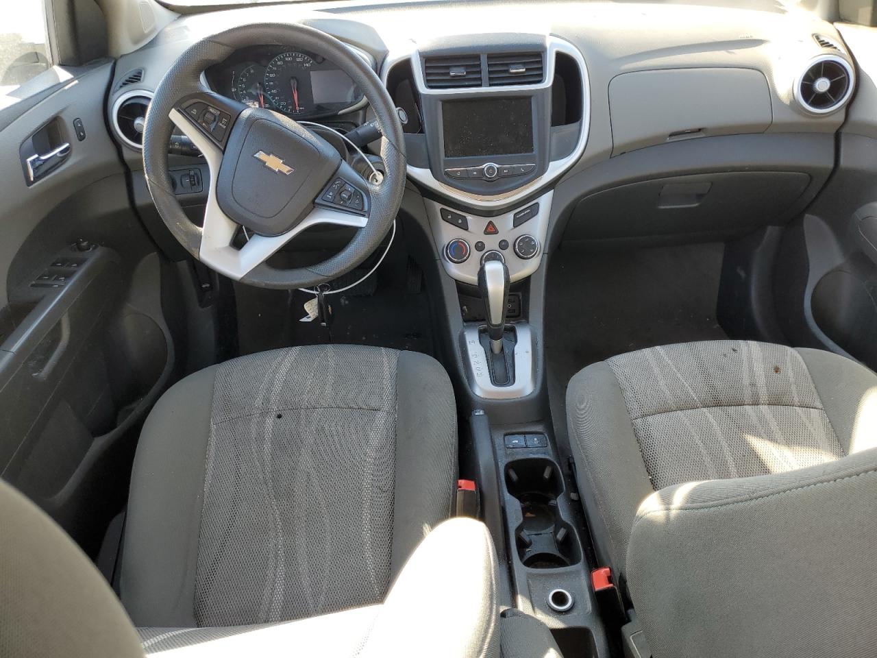 2019 Chevrolet Sonic - Image 8