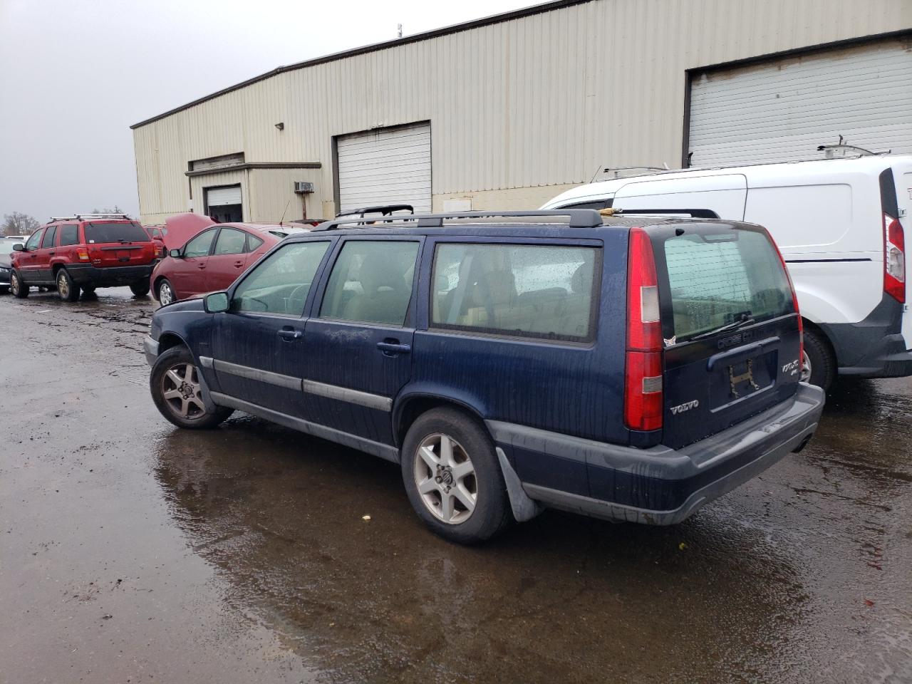 1998 Volvo V70 - Image 2