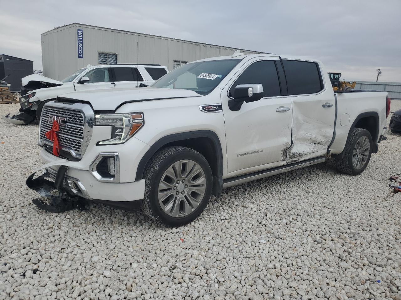 2022 GMC Sierra - Image 1