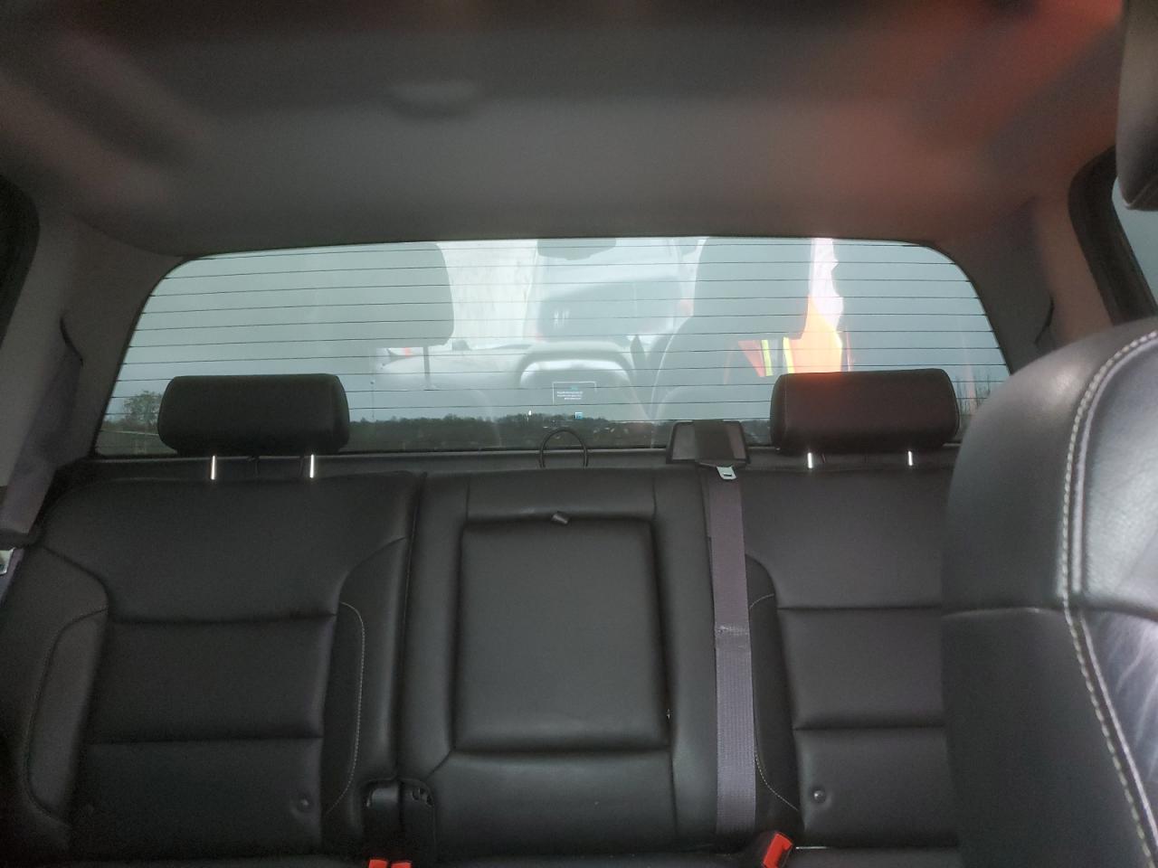2015 Chevrolet Silverado - Image 10