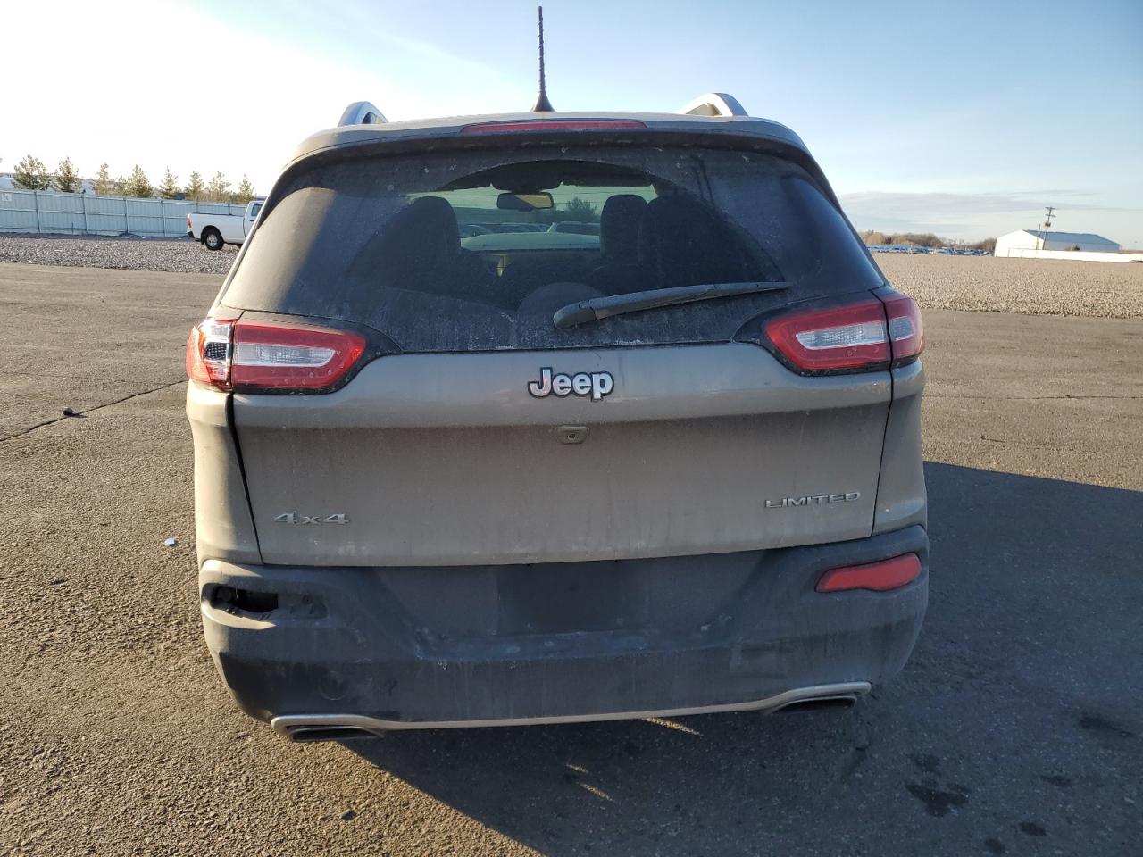 2017 Jeep Grand Cherokee - Image 6