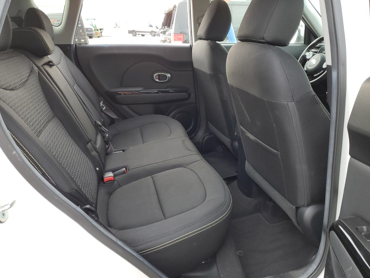 2015 Kia Soul - Image 11