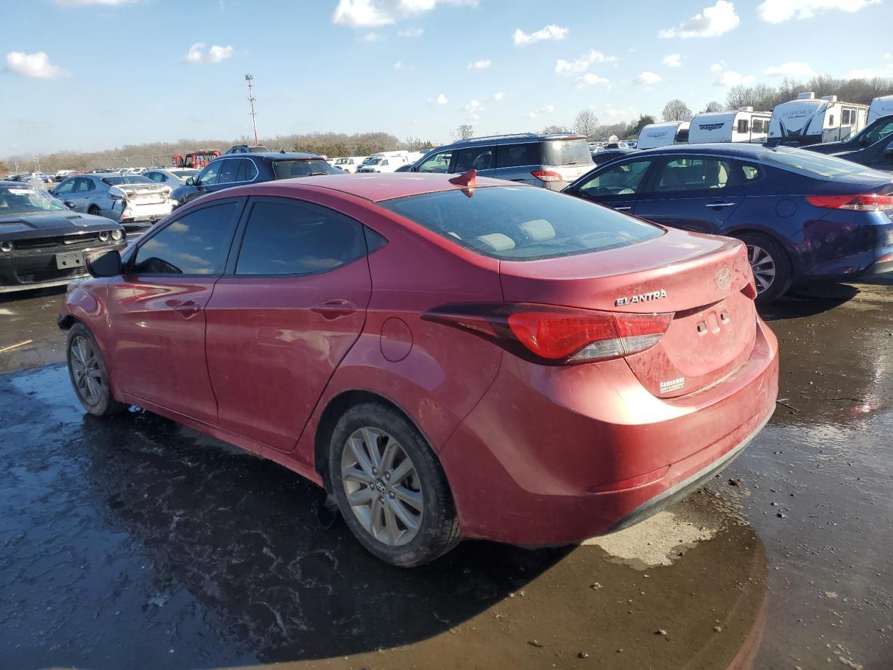 2015 Hyundai Elantra - Image 2
