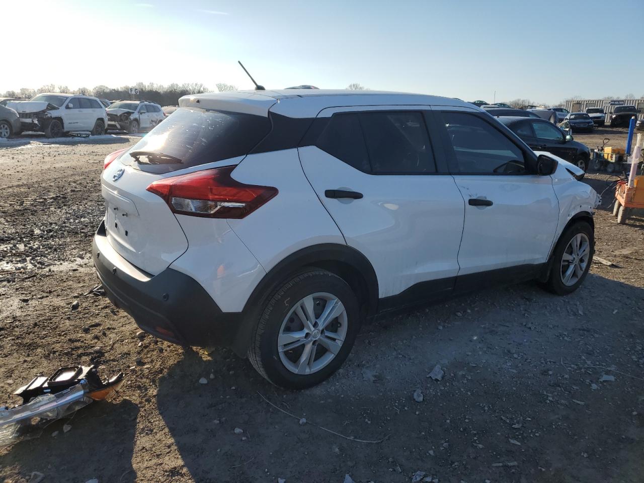 2020 Nissan Kicks - Image 3