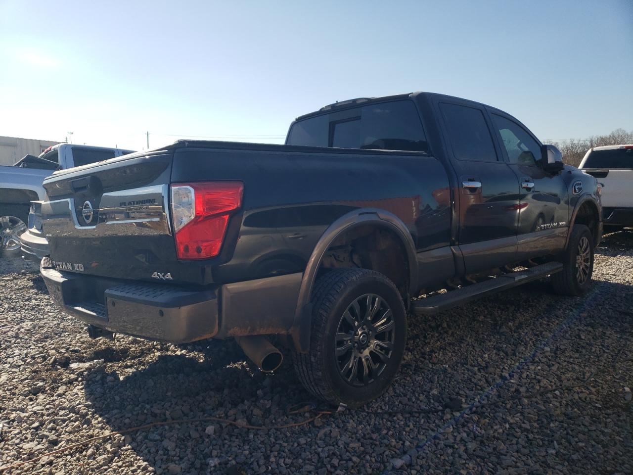 2016 Nissan Titan - Image 3