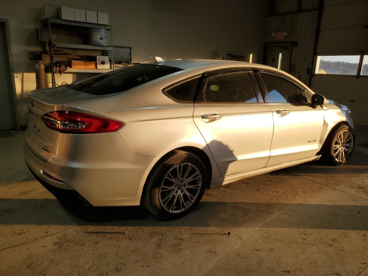 2019 Ford Fusion - Image 3