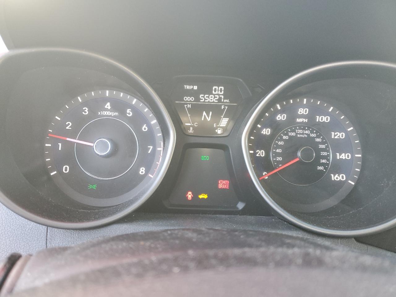 2012 Hyundai Elantra - Image 9