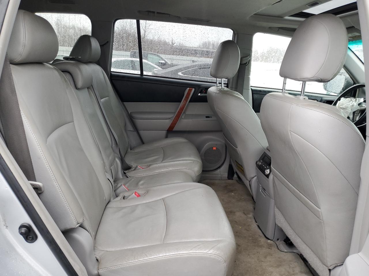2008 Toyota Highlander - Image 11