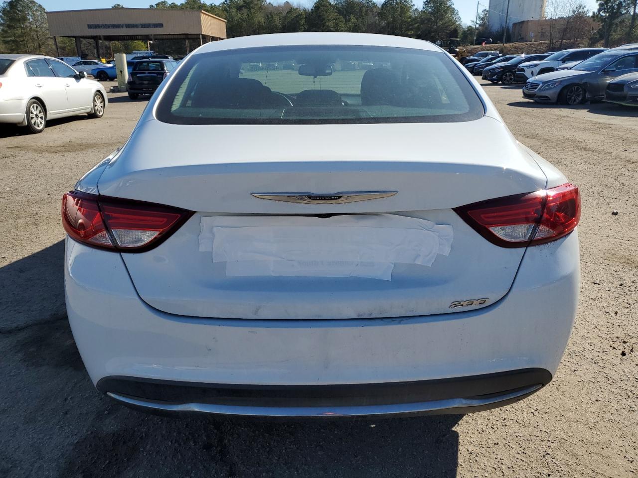 2016 Chrysler 200 - Image 6