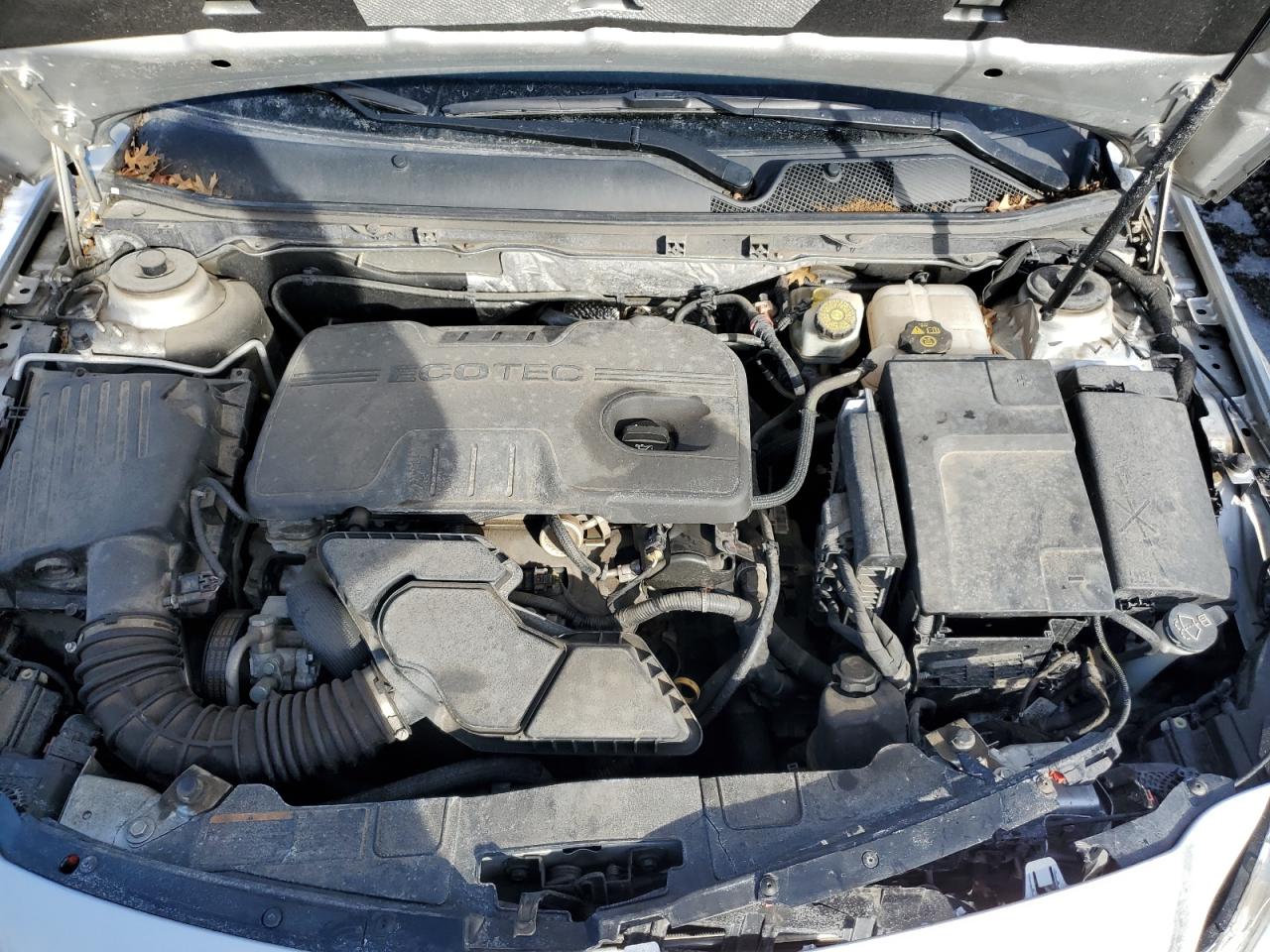 2011 Buick Regal - Image 11