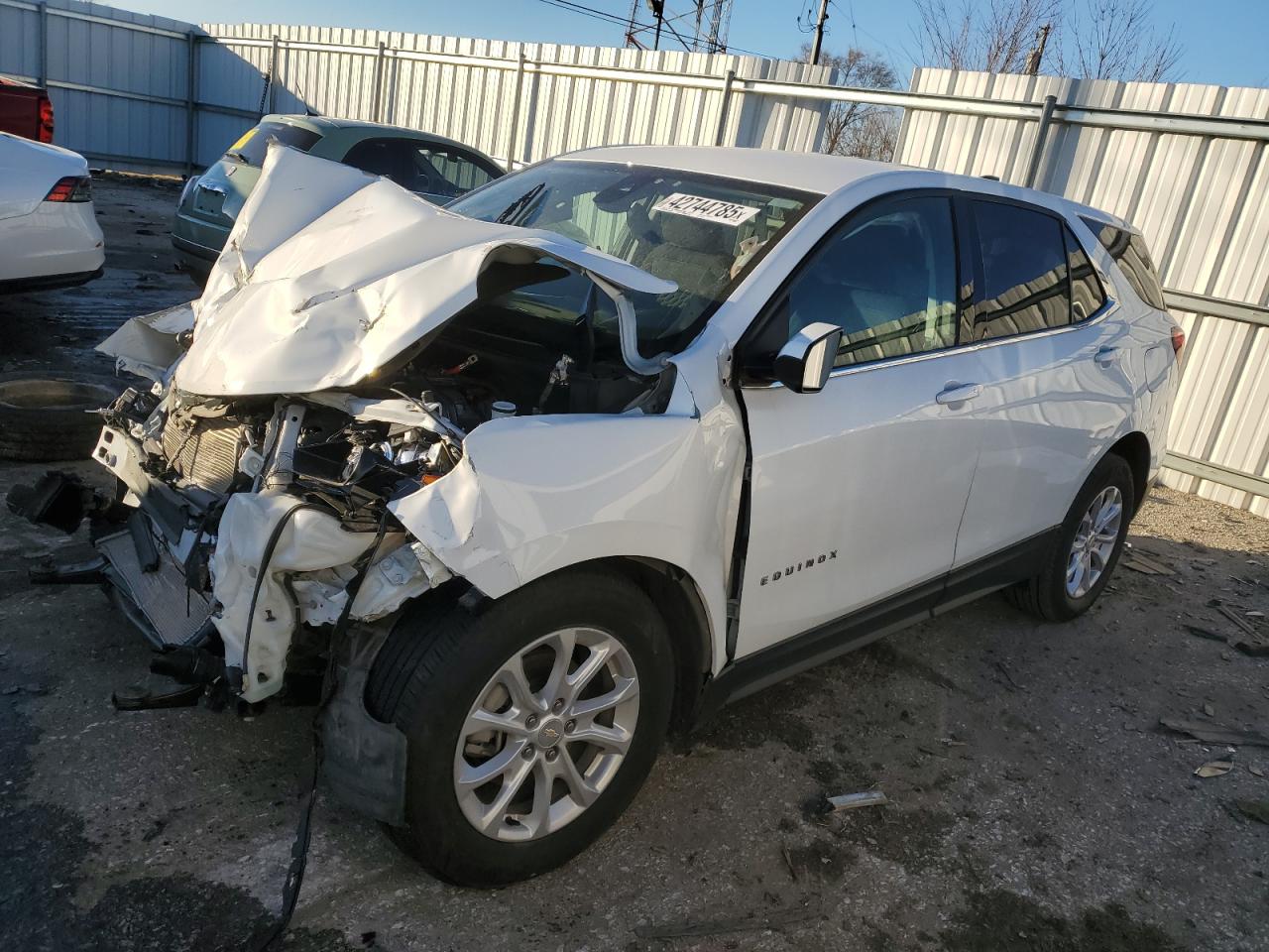 2020 Chevrolet Equinox - Image 1