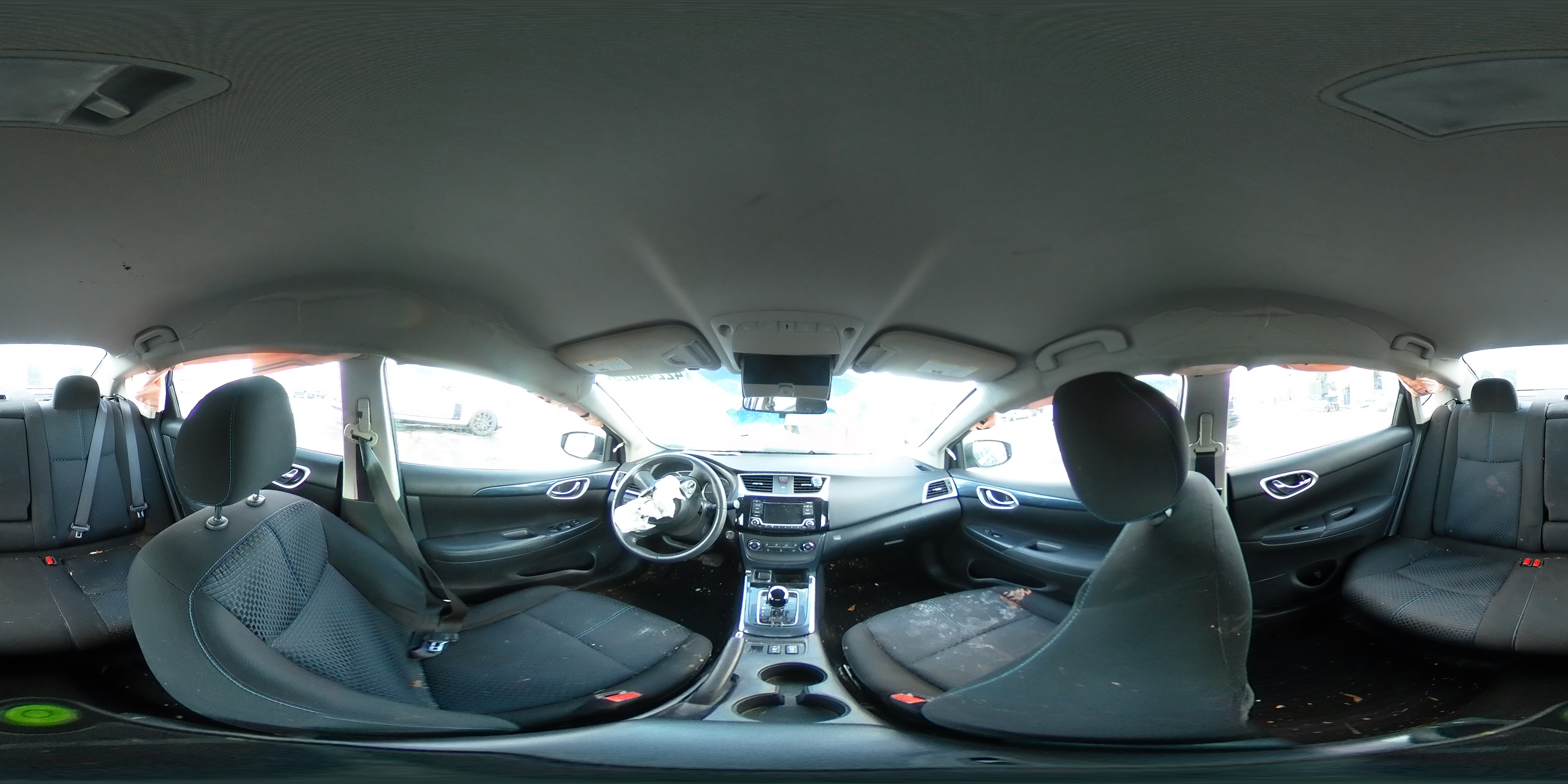 2016 Nissan Sentra - Image 13