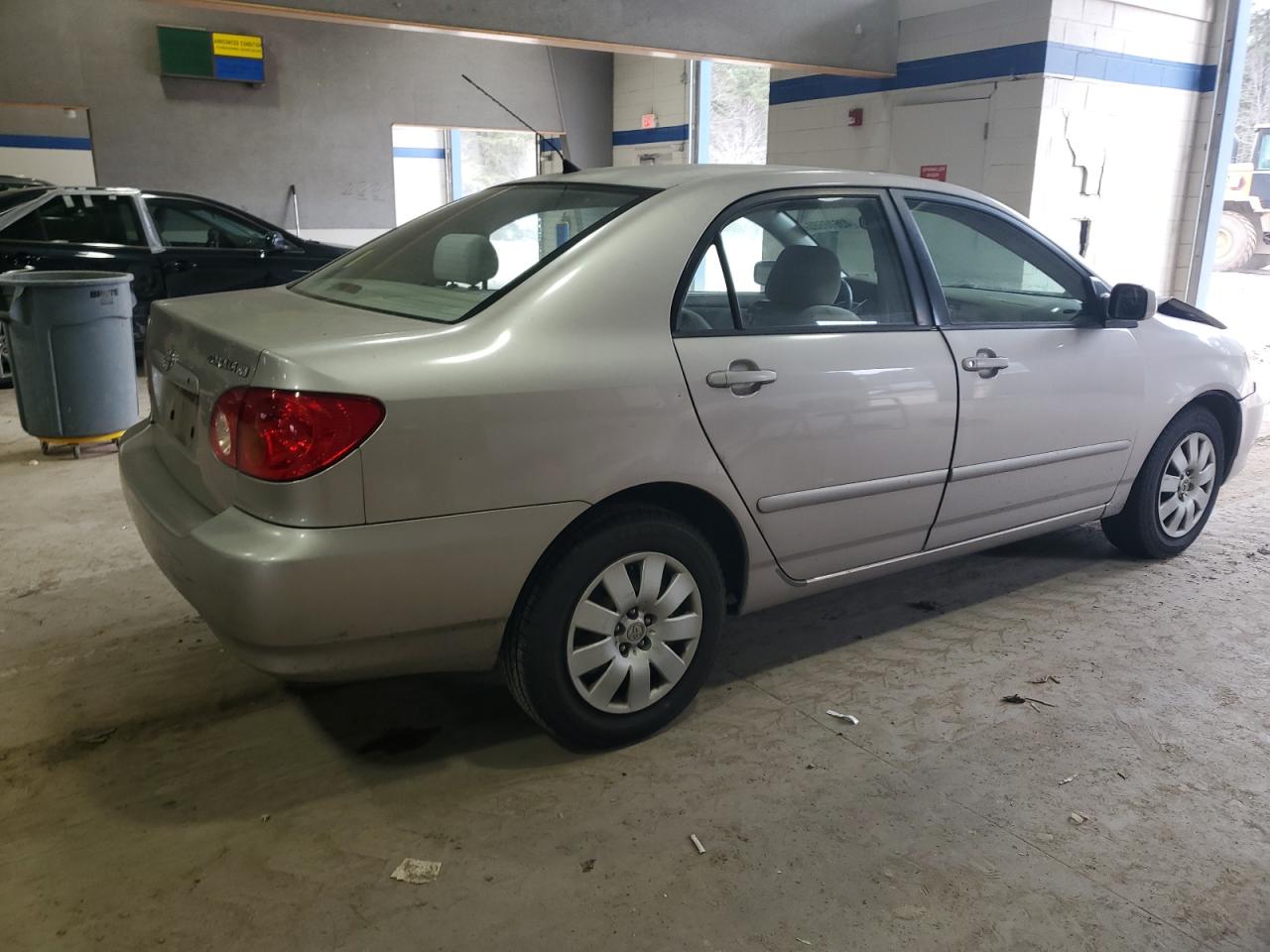 2003 Toyota Corolla - Image 3