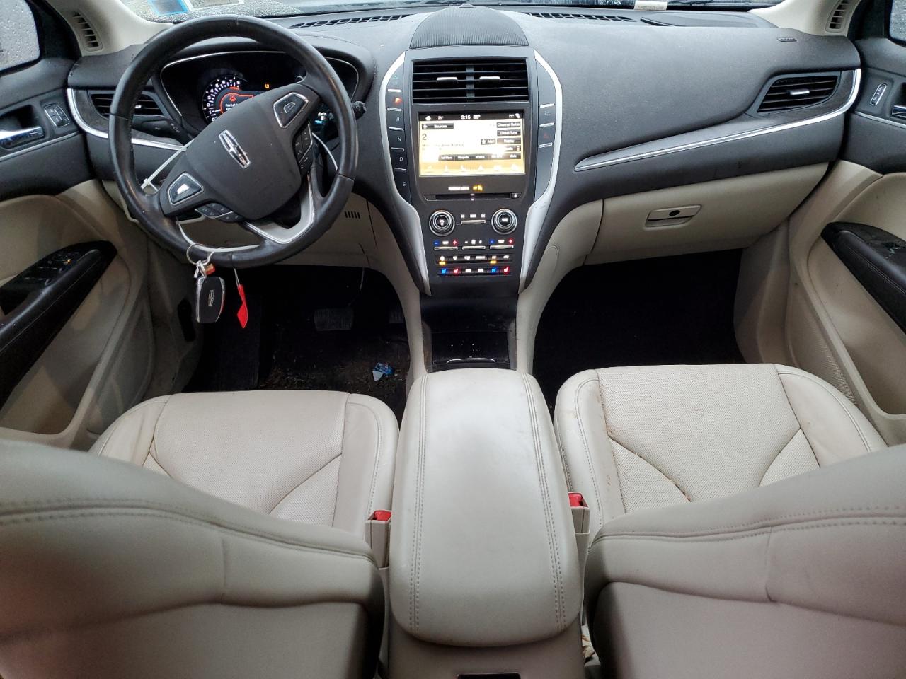 2019 Lincoln MKC - Image 8