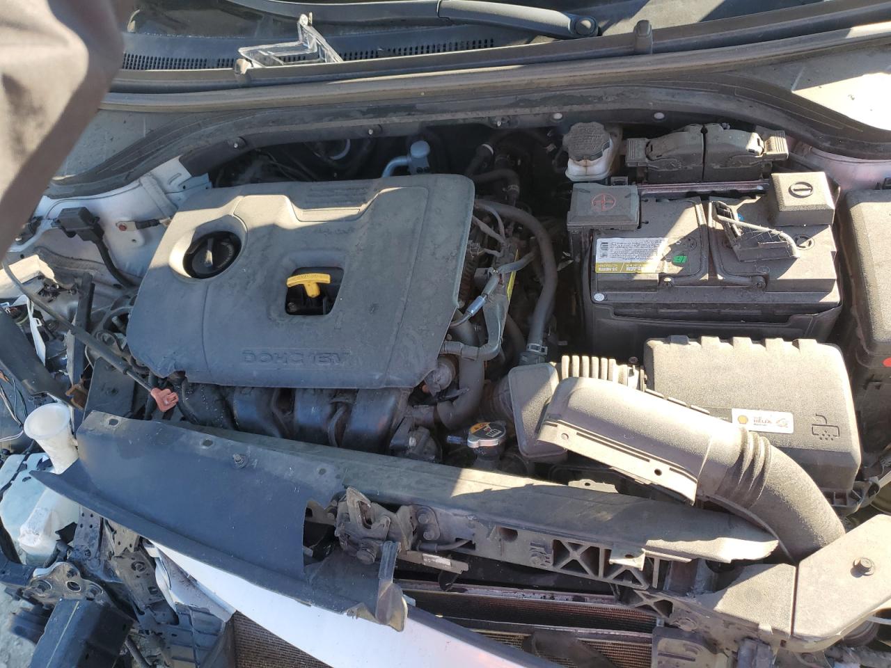 2019 Hyundai Elantra - Image 12