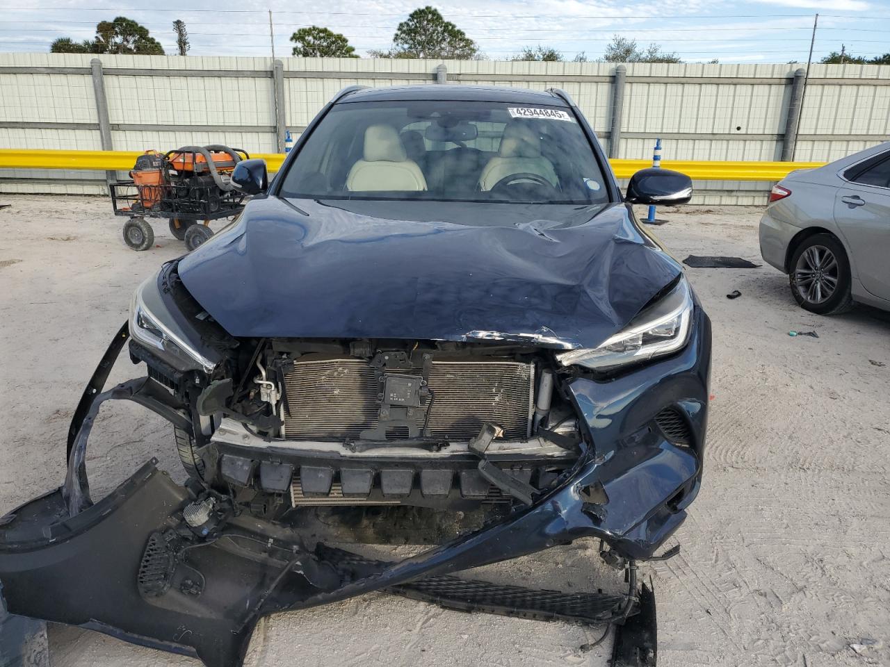 2019 Infiniti QX50 - Image 5