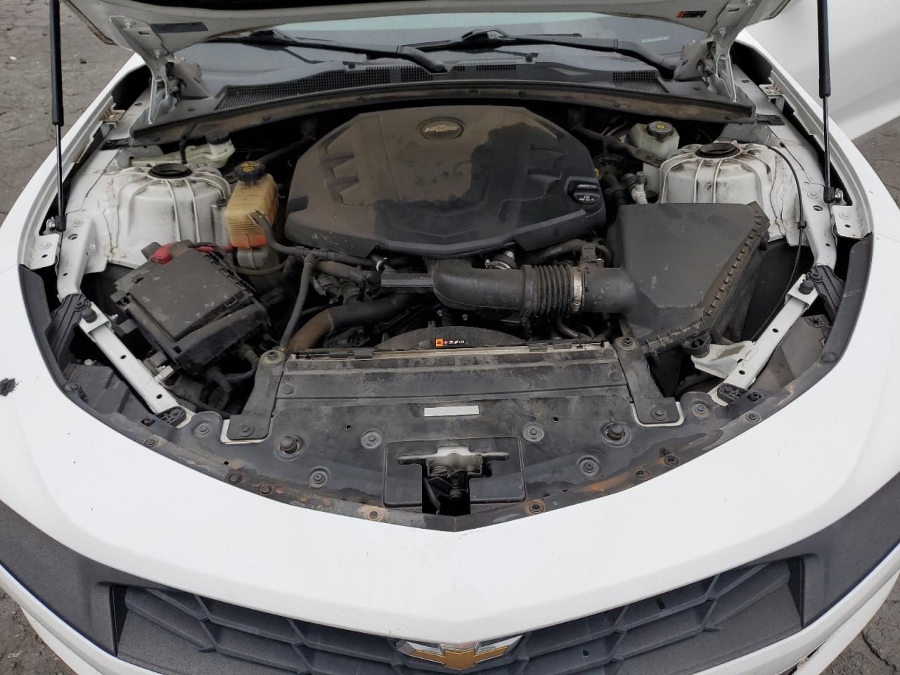 2019 Chevrolet Camaro - Image 11