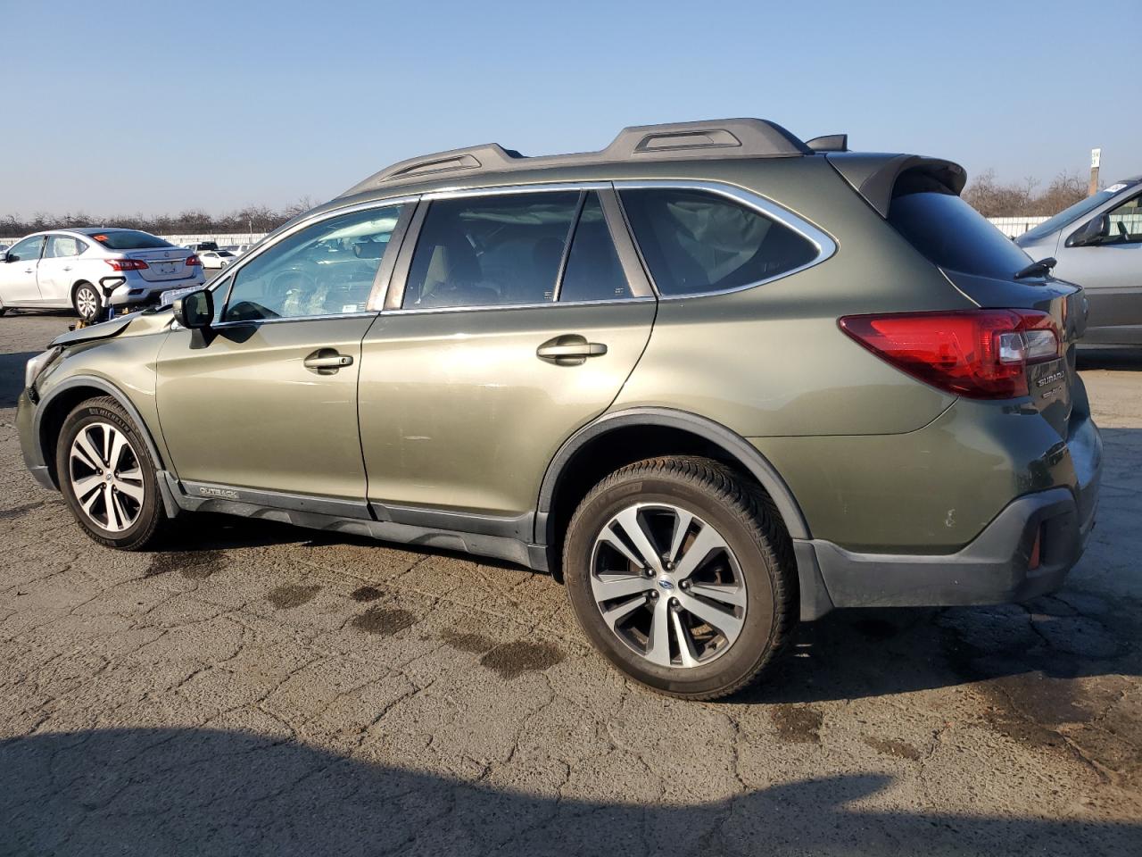 2019 Subaru Outback - Image 2