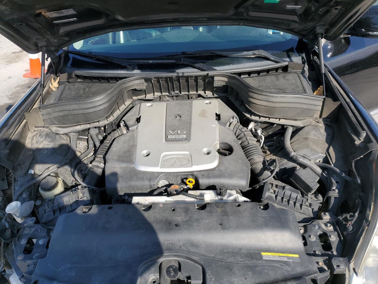 2016 Infiniti QX50 - Image 12