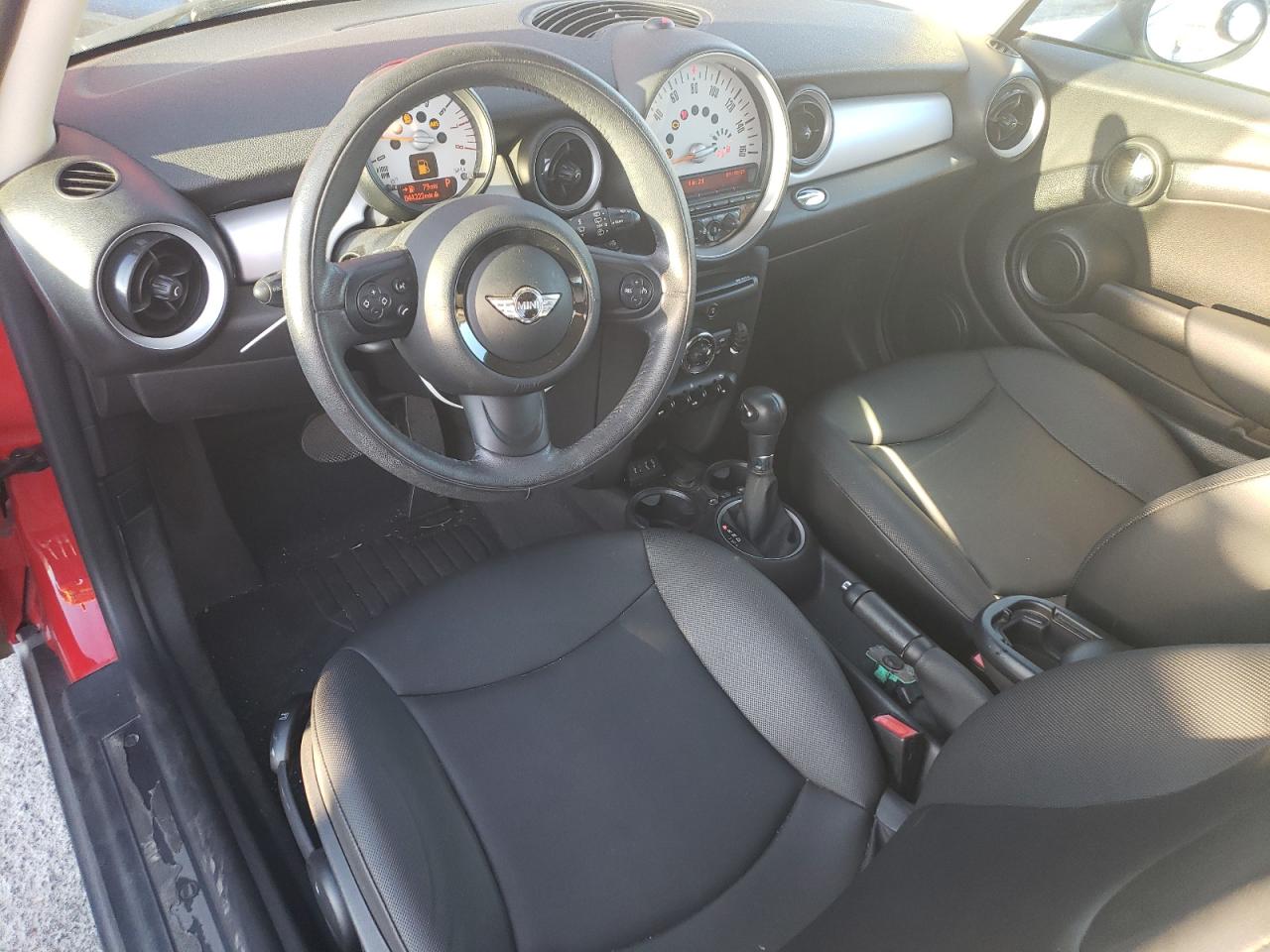 2013 MINI Cooper - Image 8