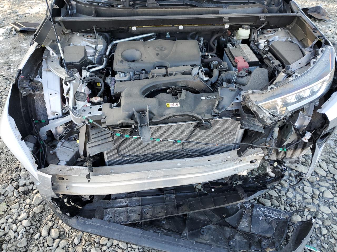 2019 Toyota RAV 4 - Image 13