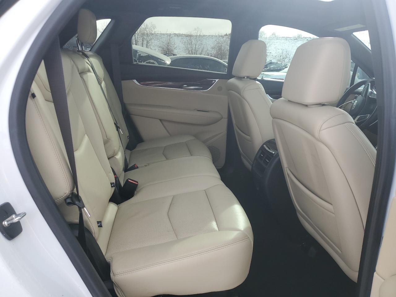 2019 Cadillac XT5 - Image 11