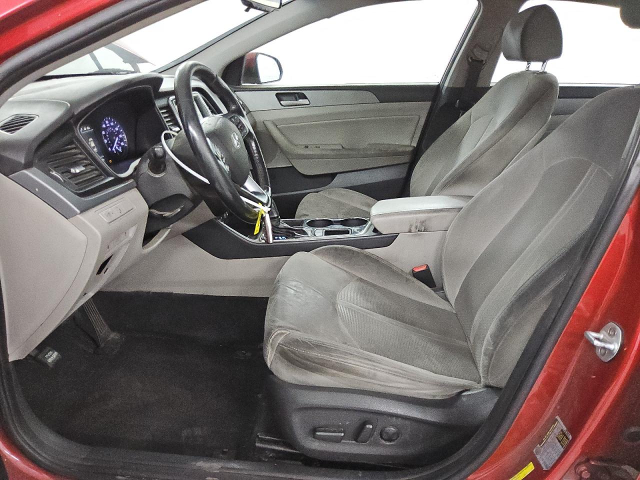 2019 Hyundai Sonata - Image 7