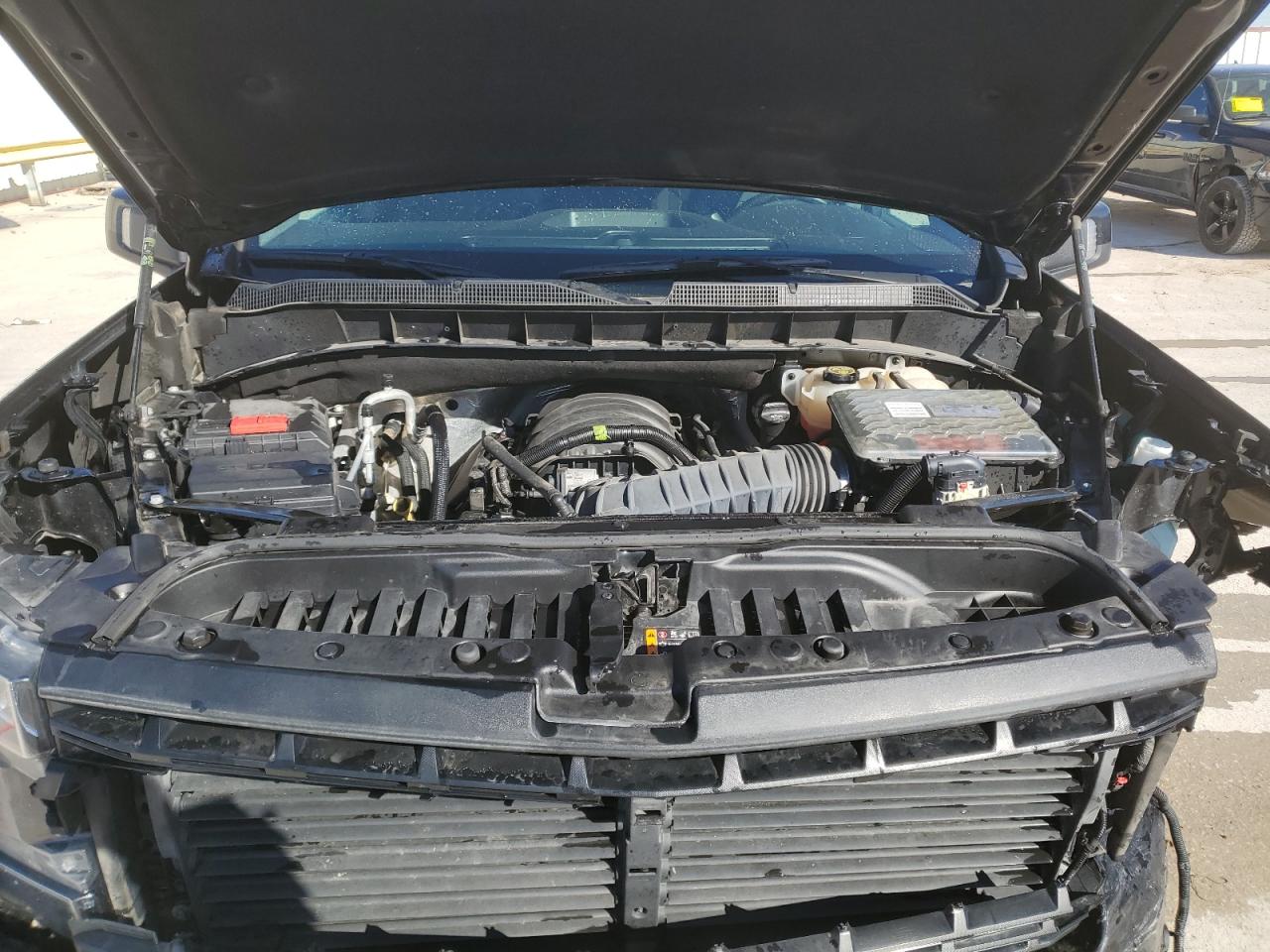 2019 Chevrolet Silverado - Image 11