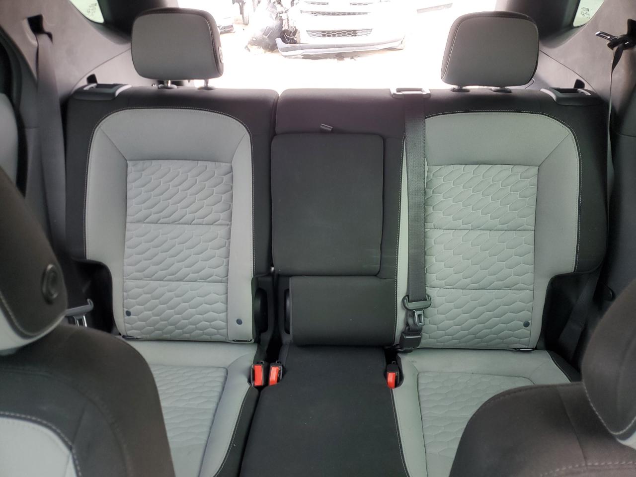 2020 Chevrolet Equinox - Image 10